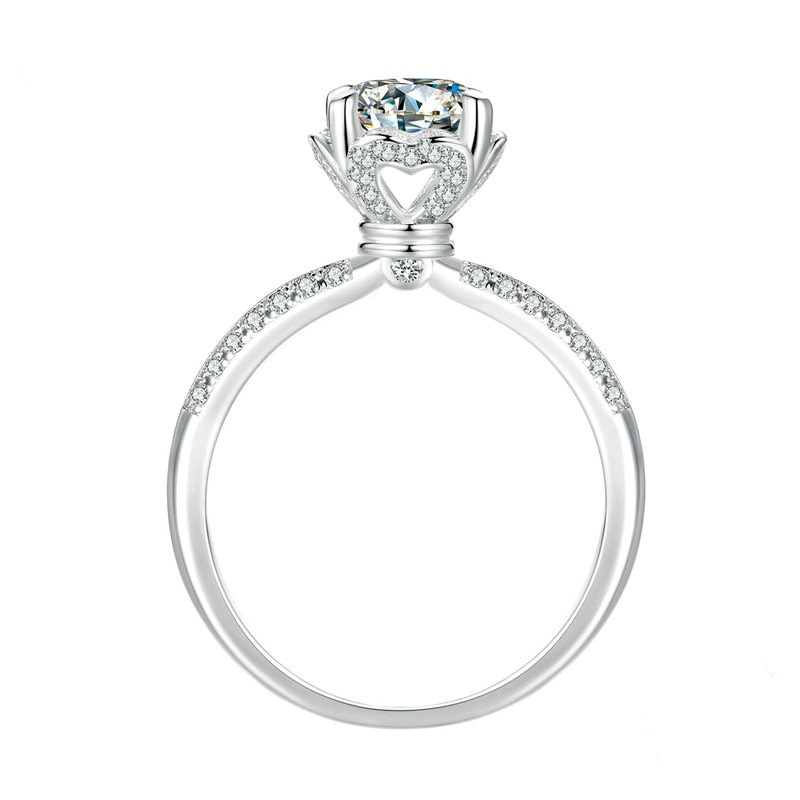 Anel Amor Solitário Cravejado com Moissanite