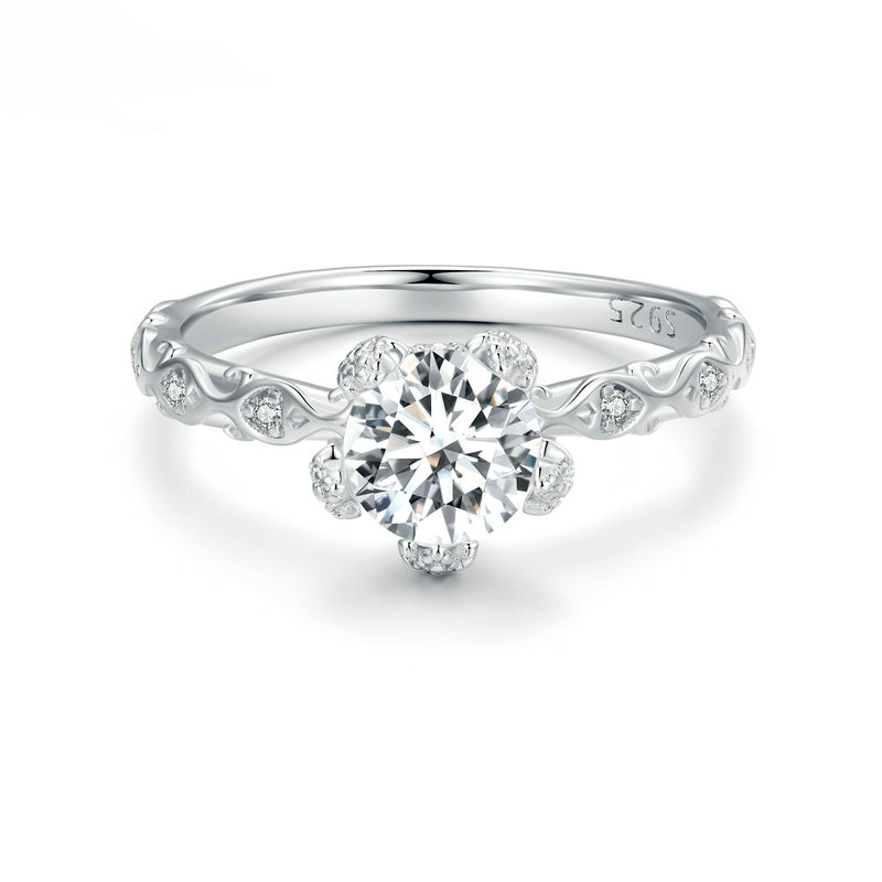 Anel Prata Real Cravejado com Moissanite